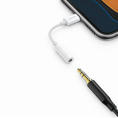 [Užsakomoji prekė] Audio adapteris Lightning į Jack 3.5mm - Ugreen (30759) - Baltas 3