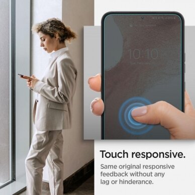 Aukštos kokybės grūdintas stiklas Spigen Glass.TR "EZ FIT" 2 vnt. Samsung Galaxy S22 9